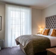 Bedroom 260-10